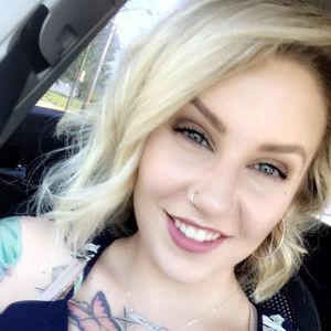 Meet your Posher, Kay